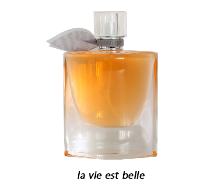 عطر جوآنیتا مدل la vie est belle